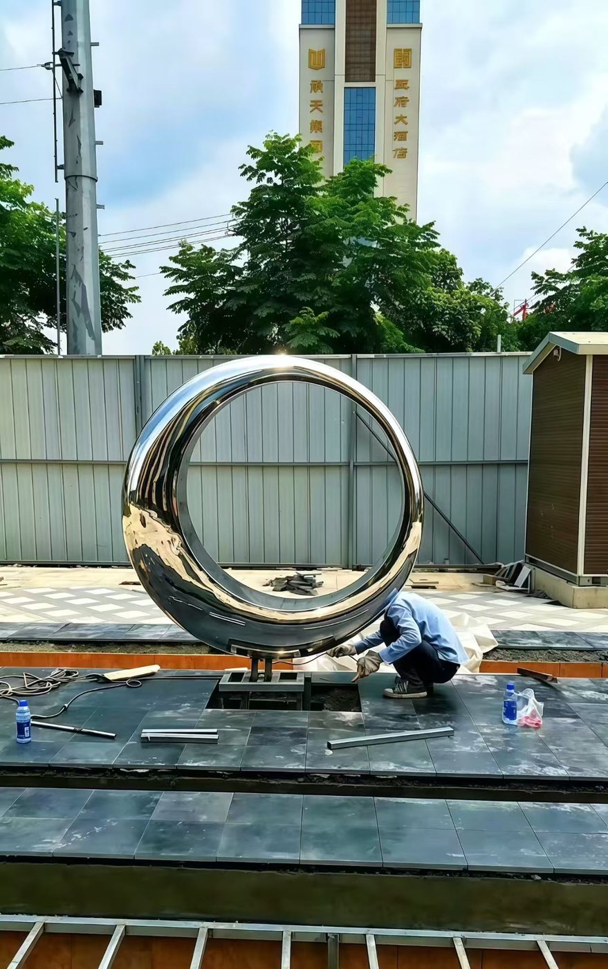 Mirror Stainless Steel 24